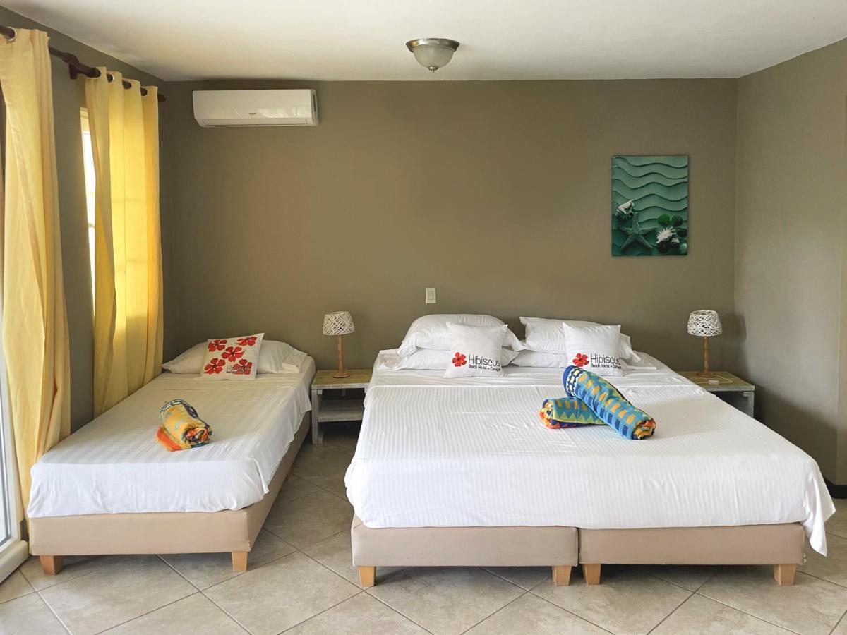 Hibiscus Beach House Jan Thiel Bagian luar foto